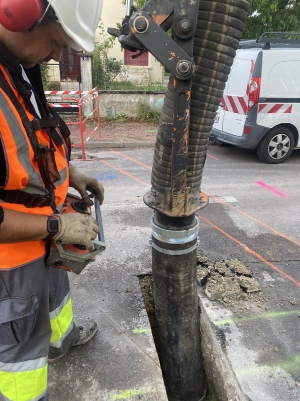TERRASSEMENT AVEC ASPIRATRICE EXCAVATRICE