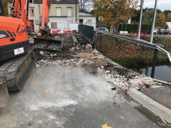 DECAPAGE TETE DE PONT
